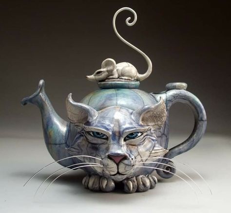 Blue Cat Teapot  by Mitchell Grafton Making Polymer Clay, Tea Pots Art, Teapots Unique, Cat Teapot, Teapots And Cups, Blue Cat, Pottery Sculpture, Antique Tea, Tea Pots Vintage