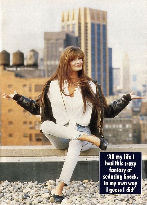 Hello UK, March 1989 Photographer : Peter Serling Model : Paulina Porizkova Edgy Bangs, 90 Fashion, 1980 Fashion, Paulina Porizkova, Polish Models, Original Supermodels, 90s Supermodels, 80s And 90s Fashion, 90s Models