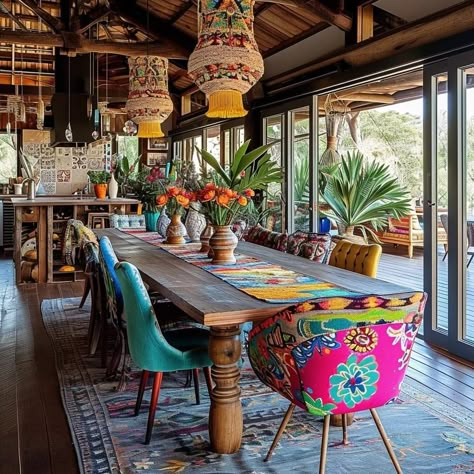 African House, Hippie Lifestyle, House Redo, Boho Cottage, Tropical Houses, Chic Interior, Bohemian Hippie, Screened Porch, House Decoration