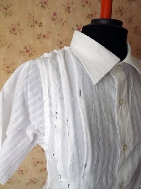 Repurpose Men's Shirts Upcycle, Men’s Shirt To Blouse, White Shirt Upcycle Ideas, Remake Men's Shirt Ideas, Refashion Men's Shirts To Women's Diy, Men Shirt Refashion, Men’s Shirt Refashion, Refashion Mens Shirt, Upcycled Mens Shirts For Women