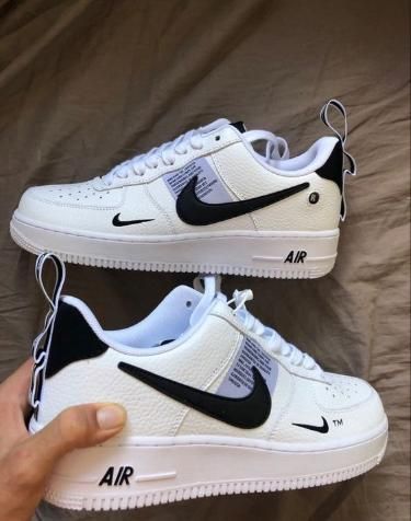 Hype Shoes Women, Zapatillas Nike Air Force, Tenis Air Force, Nike Tenis, Air Force 1s, White Nike Shoes, Trendy Shoes Sneakers, Nike Shoes Girls, Basket Style