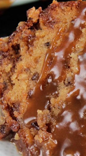 Caramel Pound Cake Recipe, Caramel Pound Cake, Brown Sugar Pound Cake, Crunchy Pecans, A Piece Of Cake, Think Food, Pound Cake Recipes, Piece Of Cake, Moist Cakes