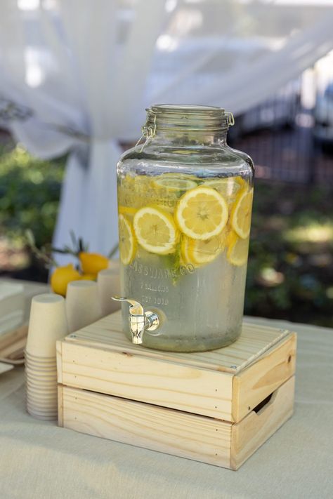 Rustic Backyard Wedding, Rustic Backyard, Glass Dispenser, Spa Water, Drink Station, Wedding Drink, Fruit Infused, Drink Dispenser, Flavored Water