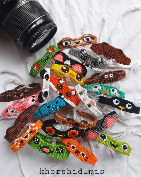 Diy Bracelets With String, Friendship Bracelet Patterns Easy, Cute Friendship Bracelets, Handmade Friendship Bracelets, Art Perle, Animal Bracelet, Diy Bracelets Tutorials, Embroidery Bracelets, Diy Perler Bead Crafts