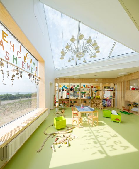 dorte mandrup arkitekter raa day care center sweden designboom Child Care Center Design, Dorte Mandrup, Kindergarten Architecture, Kindergarten Interior, Preschool Designs, Daycare Design, Kindergarten Design, School Interior, Early Learning Centre