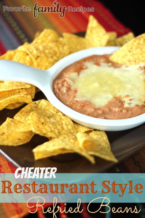 Cheater Restaurant Style Refried Beans. Find all our yummy pins at https://www.pinterest.com/favfamilyrecipz/ Restaurant Style Refried Beans, Desserts Lemon, Poor Food, Canning Refried Beans, Refried Beans Recipe, Table D Hote, Cooking Homemade, Bean Dip, Buffalo Chicken Dip