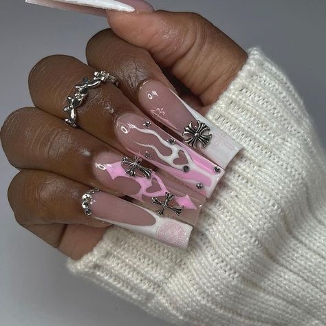 Pink Chrome Heart Nails, Square Acrylic Nails Chrome Heart, Chrome Heart Nails Designs, Hello Kitty Chrome Heart Nails, Chrome Valentine Nails, Edgy Valentines Nails, Chrome Hearts Nails, Notpolish Nails, Chrome Heart Nails