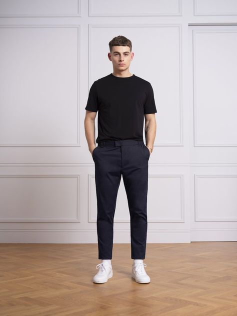 Tucked In Shirt Outfit, Palazzo Designs, Fashion Tattoo, Black Outfit Men, Mens Smart Casual Outfits, Style Wide Leg Pants, Shirt Outfit Men, Minimalist Fashion Men, Smart Casual Men