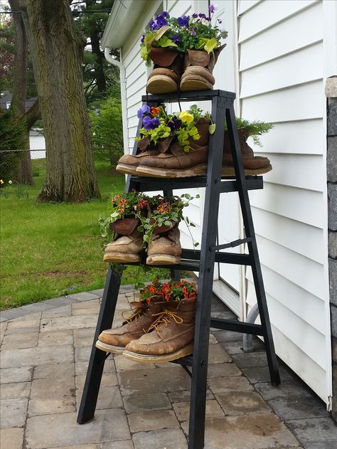 Work boot planter Cowboy Boot Planter Ideas, Boot Planter Ideas, Boots Decor, Ladder Planter, Boot Planter, Recycled Shoes, Planters Diy, Witch Boots, Garden Boots