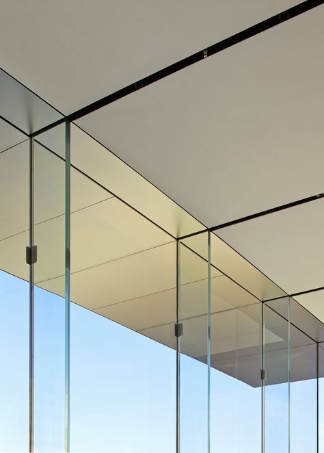 Gallery of Stanford Apple Store / Bohlin Cywinksi Jackson - 9 Apple Store Design, Bohlin Cywinski Jackson, Skylight Installation, Curtain Wall Detail, Glass Facade, Glass Curtain Wall, Glass Curtain, Glass Structure, Store Interiors