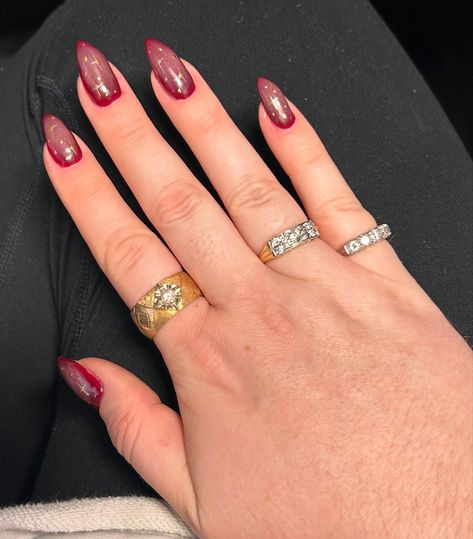 Red and taupe aura nails done with a sponge with little gold stars and dots ✨❤️🥰 2 coats DND 061 Wineberry 3 coats of sponged on DND 093 Light Fawn Stars are gold Rarjsm Metallic Line Gel 248 from Amazon #AuraNails #NailInspo #NailArtDesign #RedNails #TaupeNails #GoldNails #NailArtAddict #NailTrends2024 #NailStyle #SpongedNails #NailIdeas #StarryNails #ElegantNails #NailGoals #ManicureInspo #NailCommunity #DNDNails #AmazonNailProducts #DIYNails #NailArtLover #NailDesignDaily #CuteNails #Met... Red Star Nails, Taupe Nails, Red Aura, Aura Nails, Nails Done, Star Nails, Elegant Nails, Red Star, Gold Nails