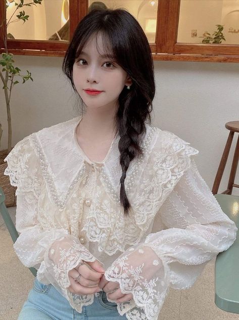 White Net Top, High Low Cocktail Dress, Ruffle Lace Top, Ootd Korean Style, Kawaii Shirt, Floral Embroidered Shirt, Persian Fashion, Top Korean, Net Top