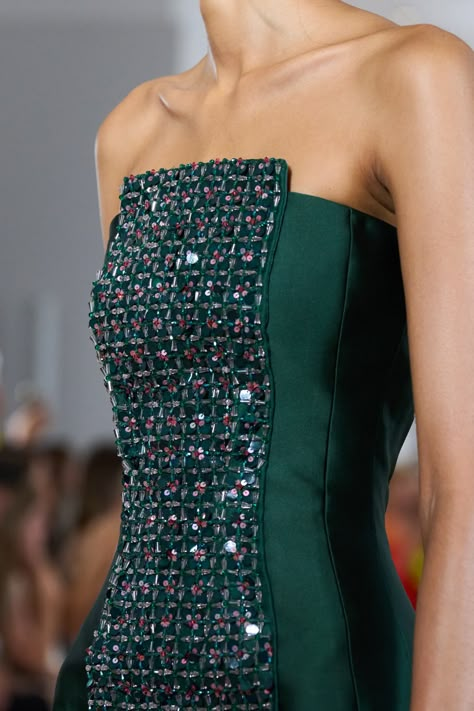 Mikado Gown, Fall 2022 Couture, Church Suits And Hats, Rami Al Ali, Mode Dress, 2022 Couture, Gown Fashion, Fiesta Outfit, Green Gown