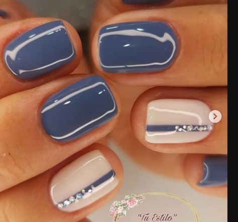 Mother Of The Bride Nails Ideas Blue, Gel Nail Winter Designs, Mani Pedi Gel Ideas, Cocktail Party Nails Classy, Winter To Spring Nails, Spring Wedding Guest Nails, Fun Professional Nails, Dip Gel Nail Ideas, Nohti 2024