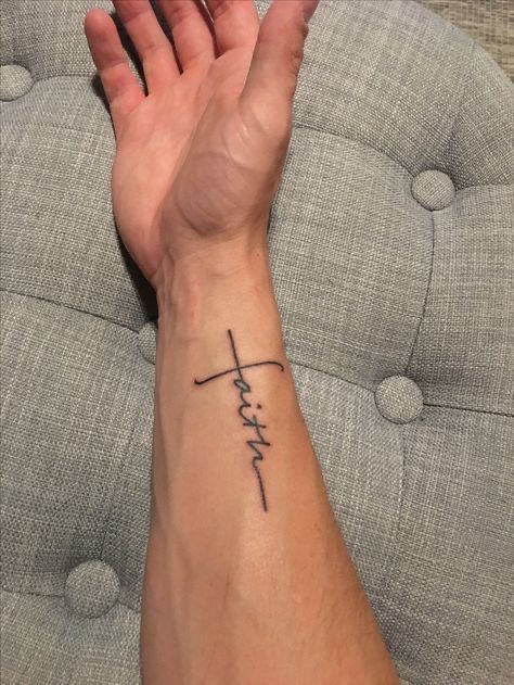 Little Cross Tattoos, Faith Tattoo Designs, Tattoos Arm Mann, Inner Wrist Tattoos, Forearm Tattoo Quotes, Side Wrist Tattoos, Tato Minimal, Borneo Tattoo, Cross Tattoo For Men