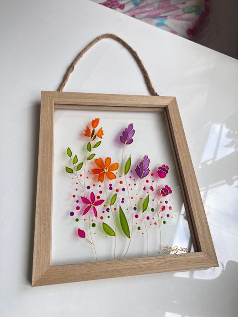 Painted Glass Picture Frames, Painting On Glass Frame, Herbarium Art, Painted Wildflowers, Wall Decor Flowers, Flowers Stained Glass, Glass Painting Patterns, Glass Picture Frames, Glass Painting Designs