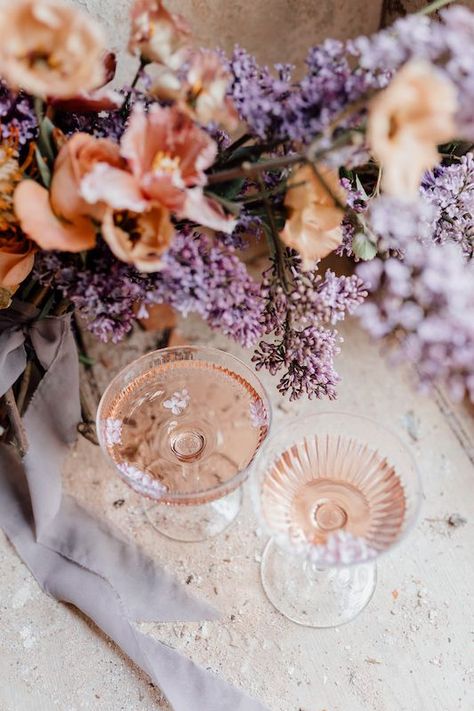 Lavender And Copper Wedding, Fall Lilac Wedding, Lilac Aesthetic Wedding, Lilac Dinner Party, Lilac Wedding Aesthetic, Lilac And Terracotta Wedding, Rust And Lilac Wedding, Purple And Copper Wedding, Lavender And Burnt Orange Wedding