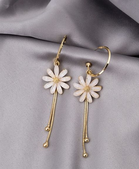 Youthful and elegant daisy drop earrings. Perfect for summer and spring! The daisy is April’s birth flower and these earrings are a perfect gift for your friend or loved one who was born in the month of April. Daisies represent innocence, joy, and new beginnings. ~ 🌼 Material: Metal Alloy 🌼 Measurement: 3 in (length) 🌼 Lightweight and durable 🌼 Ships within 1-3 days Stained Glass Earrings, Embellished Fashion, Sweet Earrings, Flower Drop Earrings, Ear Ring, Daisy Earrings, Trendy Boho, Luxurious Design, Flower Charm