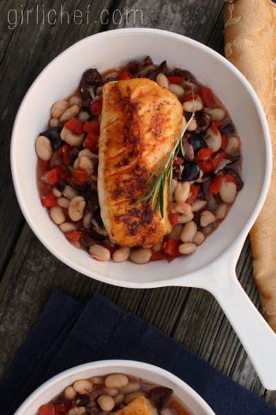 Cod on Roasted Pepper and White Beans Healthy Family Recipes, Travel People, Cod Recipes, Great Northern Beans, Healthy Family Meals, Healthy Family, Roasted Red Peppers, Healthy Families, White Beans