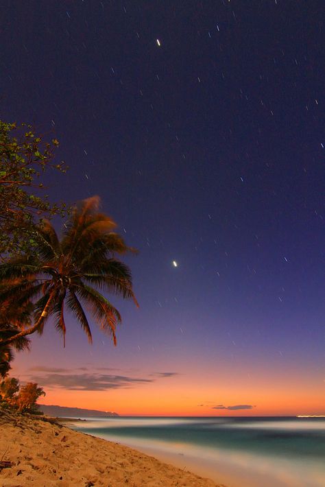 Rocky Point at night /by scottydenholm #flickr #hawaii #oahu #sunset #stars #trails Hawaii Night, Hawaii At Night, Hawaii Aesthetic Night, Honolulu At Night, Rocky Point, Hawaii Pictures, Dream Date, Honolulu Hawaii, Hawaii Life