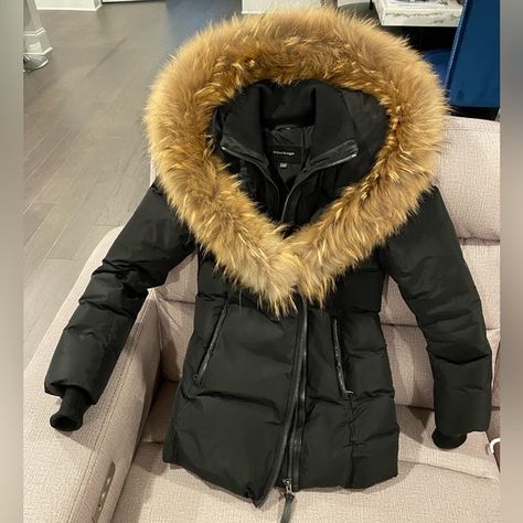 ADALI down coat with natural fur Signature Mackage Collar Mackage Coat, Mackage Jacket, Hidden Hood, New Tech, Coat For Women, White Duck, Fabulous Fashion, Duck Down, Down Coat