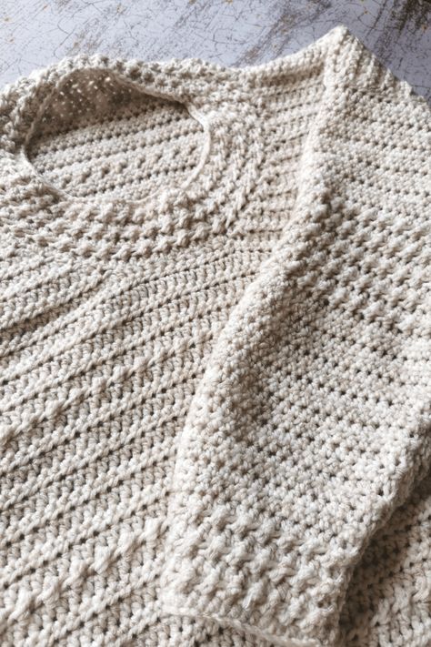 Crochet Textured Sweater Pattern Free, Beginner Crochet Sweater, Chunky Crochet Sweater, Free Crochet Sweater Patterns, Free Patterns For Crochet, Crochet Washcloth Free Pattern, Free Crochet Sweater, Crochet Washcloth Free, Crochet Pullover Pattern