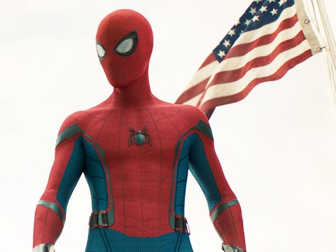 Yes, It Matters That *Spider-Man: Homecoming* Just Made $117 Million | WIRED Peter Spiderman, Parker Spiderman, Spider Man Homecoming, Spiderman Movie, Spiderman Pictures, Spiderman Homecoming, Amazing Spiderman, Amazing Spider, Marvel Heroes