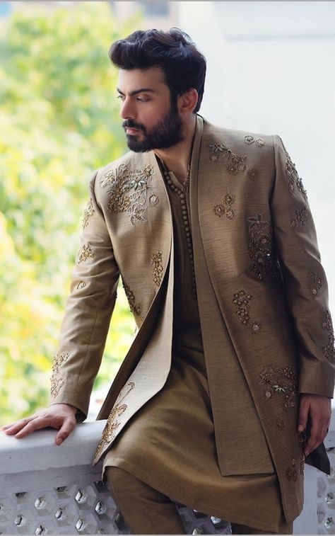 Indo Western Outfits For Men Latest, Prince Coat Wedding Pakistani Men, Sangeet Outfit For Men, Indo Western Outfits For Men, Traditional Indian Mens Clothing, Reception Suits, Wedding Suits Men Black, Suit For Men Wedding, God Clothing