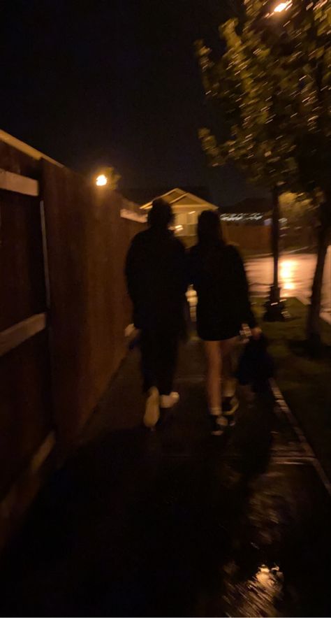 Night Walk With Bf, Couple Night Walk, Couples In The Rain, Lemon Chips, Couple Walking In The Rain, Walk Date, Night Hangout, Ur Mine, Night Walking Aesthetic