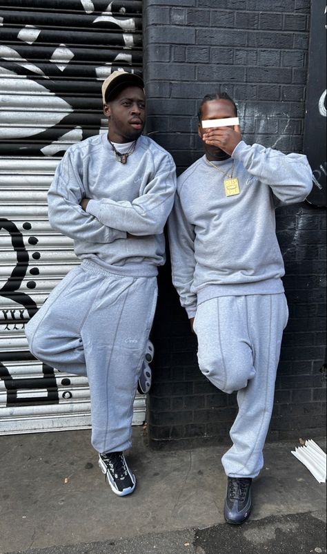 Corteiz Tracksuit, 2000s Fashion Men, Crtz Rtw, Nike Shox Tl, Mens Inspo, Outfit Homme, Drippy Fits, Tracksuit Outfit, Chill Outfits