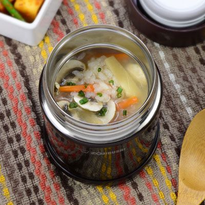 Vacuum Insulated Food Jars Recipes | Zojirushi.com Thermos Cooking, Thermos Soup, Soup With Rice, Thermal Cooker, Thermos Food Jar, Jar Recipes, Food Jars, Korean Beef, Filling Food