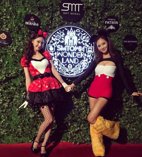 151029 SMTOWN 'WorldLand' HALLOWEEN Party SNSD Yoona & Yuri from Yoona's Instagram update Celebrity Costumes, Taeyeon Jessica, Kwon Yuri, Girls' Generation, Brave Girl, Cosmic Girls, Maleficent, Super Junior, David Bowie