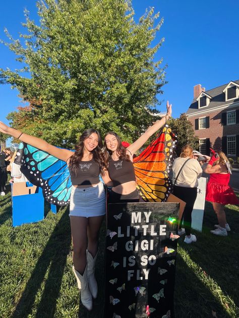 butterfly big little reveal Sorority Recruitment Ideas, Big Little Reveal Themes, Big Little Quotes, Big Lil Gifts, Big Lil Reveal, Big Little Themes, Big Little Reveal Ideas, Sister Ideas, Big Little Basket