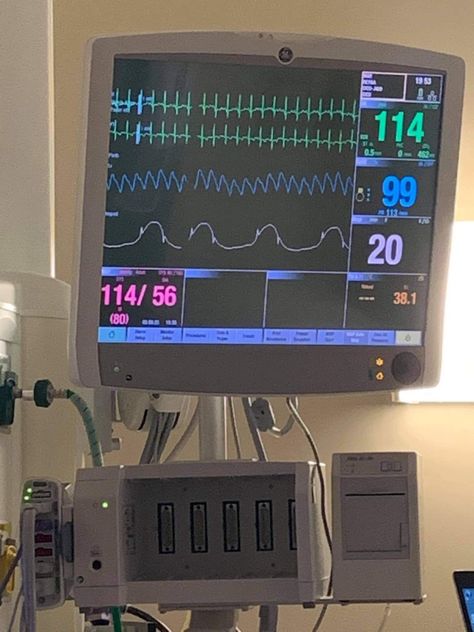 Hospital Vibes, Life Support Machine, Fake Photo Sick, Baseball Wallpaper, Fake Scenarios, Afghani Clothes, Hospital Photography, Heart Monitor, Hospital Pictures