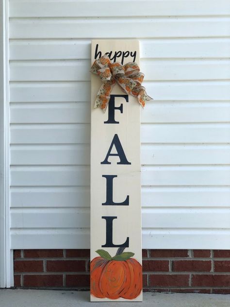 Fall Welcome Sign Front Door Diy, Fall Porch Leaners Diy, Fall Signs Wooden Diy Porch, Holiday Welcome Signs, Fall Welcome Signs For Porch, Pumpkin Porch Signs Wooden, Fall Porch Signs Diy, Fall Welcome Sign, Fall Porch Leaners