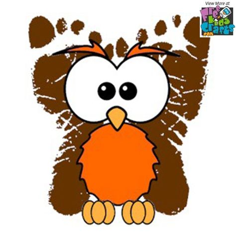 This Footprint Owl will be a fun reminder of those adorable little feet as they grow big. Some day adults when you can show their children. Owl Footprint Craft, Owl Infant Art, Owl Footprint Art, Fingerprint Giraffe, Owl Footprint, Owls Crafts, Print Crafts, Grandparents Day Crafts, Footprint Craft