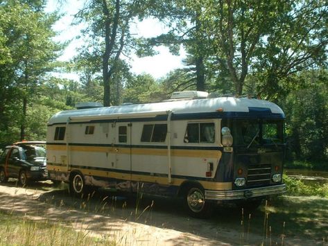 1969 Vintage Newell RV Newell Rv, Rv House, Rv Vintage, Movie Inspiration, Vampire Movies, Camper Life, Vintage Camper, Car Camping, Camping Car