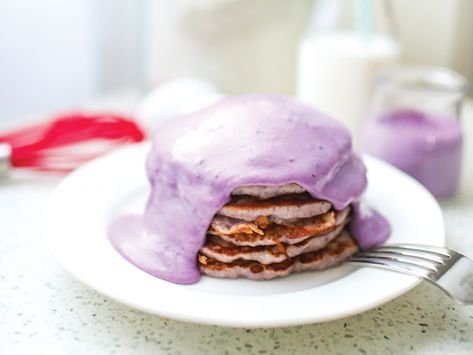 Ube Pancakes, Krusteaz Pancake Mix, Hawaii Recipes, Ube Jam, Filipino Dessert Recipes, Ube Recipes, Luau Food, Filipino Food Dessert, How To Cook Pancakes