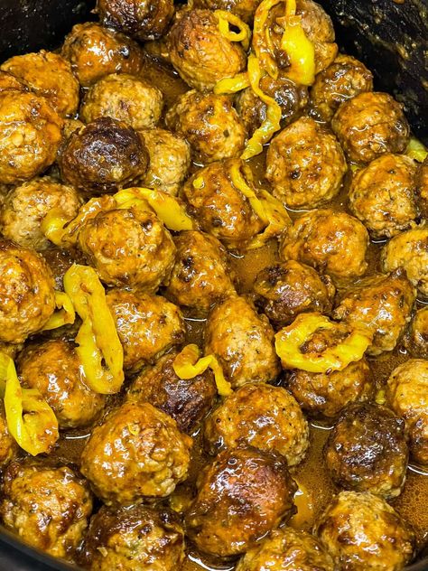 Mississippi Smokies, Mississippi Meatballs Instant Pot, Missippi Meatballs, Mississippi Pot Roast Meatballs, Mississippi Meals, Crockpot Mississippi Meatballs, Mississippi Casserole, Pot Roast Meatballs, Mississippi Meatballs Crockpot