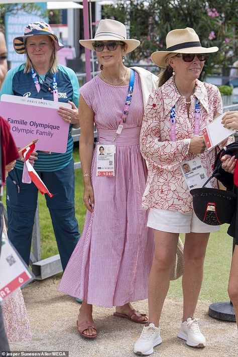 Princess Mary Casual, Margrethe Ii Of Denmark, Queen Margrethe Ii Of Denmark, King Queen Princess, Princess Marina Of Greece And Denmark, Princess Elizabeth Of Greece And Denmark, Denmark Fashion, Red Striped Dress, Parisian Summer