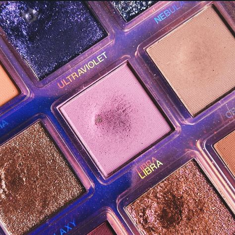 Eyeshadow Palette Purple, Kiyomi Aesthetic, Vidia Tinkerbell, Annika Volkov, God Of Pain, Friends Couple, Aesthetic Disney, Lavender Haze, Mazzy Star