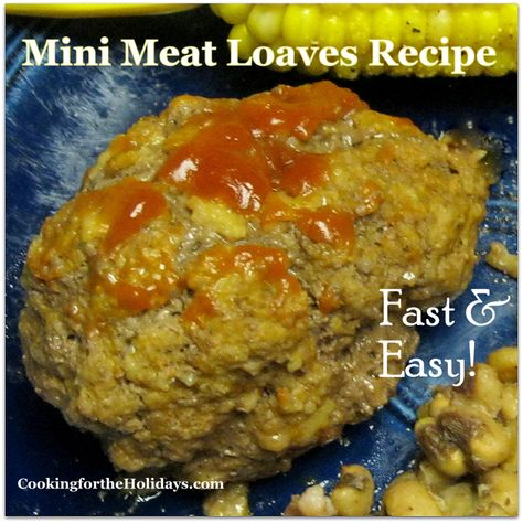 Meatloaf Mini Loaves Cooked in the Microwave - Cooking for the Holidays Microwave Meatloaf, Meatloaf Mini, Mini Meat Loaves, Mini Meatloaf Recipes, Meat Loaves, Mini Loaves, Mini Meatloafs, Meatloaf Ingredients, Mini Loaf