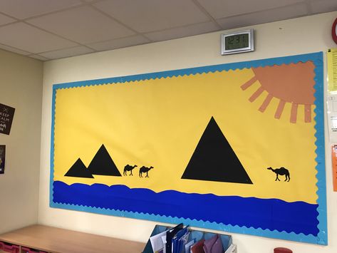 Ancient Egypt KS2 topic display! Egypt Decorations Classroom, Egypt Projects For Kids, Ancient Egypt Art For Kids, Ancient Egypt Makeup, Ancient Egypt Illustration, Ks2 Display, Ancient Egypt Display, Ancient Egypt Clothing, Egypt Display