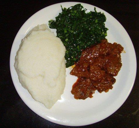 Sadza and nyama - absolutely delicious! Sadza Zimbabwe, Zimbabwe Recipes, Zimbabwean Food, Zimbabwe Food, Zambian Food, Congolese Food, Drunk Man, Kenyan Food, Nutrisystem Recipes