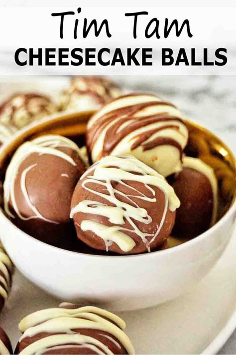 Easy Tim Tam Cheesecake Balls are so delicious! These chocolate cookie balls use simple ingredients such as biscuits, cream cheese and chocolate. They make the perfect gift or chocolate dessert! #easyrecipe @sweetcaramelsunday Tim Tam Truffles 3 Ingredients, Christmas Ball Dessert, Tim Tam Dessert, Chocolate Cheesecake Balls, Tim Tam Balls, Cream Cheese Balls Recipe, Tim Tam Cheesecake, Dessert Balls, Sweet Balls