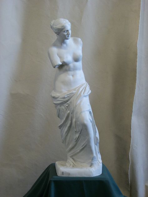 Venus de Milo replica; 3 foot tall statuette. Armless Statue, Art References, Summer 2023, Art Reference, Greek Statue, The Neighbourhood, Marble, Statue, Wallpapers