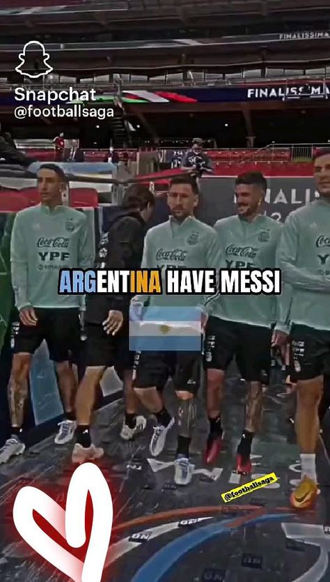 ❤ Funny Soccer Pictures, Football Funny Moments, Argentina Football Team, Funny Football Videos, Best Soccer Shoes, Brazil Team, Brazil Football Team, Respect Video, Football Tricks