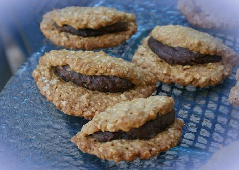 Soft Date Turnover Cookies Date Turnovers Recipe, Date Turnover Cookies, Date Filled Cookies Recipes, Date Turnovers, Dessert Loafs, Hermit Cookies, Gluten Free Coffee, Cookie Recipes Chewy, Date Cookies