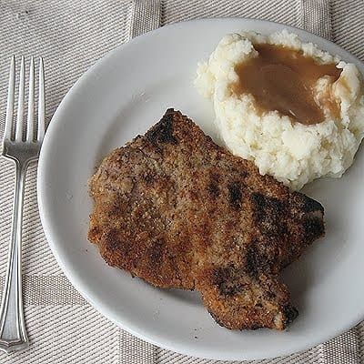 I’m always looking for new ways to make pork chops. My favorite way to cook pork chops is on the grill, but I also have a pan fried recipe that uses this amazingly simple Lemon Juice and Herb Marinade. Fabulous flavor, I’ve made it over and over again! The other day I was thumbing throughRead More » Frying Pan Recipes, Mexican Chicken Casserole, Breaded Pork Chops, Blueberry Breakfast Cake, Bbq Shrimp, Fried Apples, Pudding Desserts, Homemade Taco Seasoning, Pork Chop Recipes