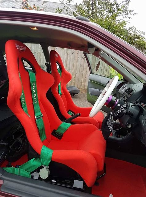 2006 Honda Civic Si, 2006 Honda Civic, Car Vibes, Racing Harness, Toyota Gt86, European Market, Luxury Car Interior, Civic Hatchback, Civic Si